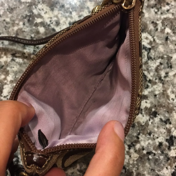 Coach Wristlet - Picture 4 of 7